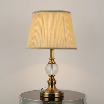 אירופה קריסטל מנורת שולחן לחדר השינה ליד המיטה הנורדית המודרנית אופנה אור יוקרה חומרה מנורת שולחן הסלון ללמוד המנורה