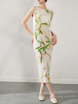 קפלים אפוד חצאית שרוולים שמלת קיץ 2023 חדש High-end במובן של אופי סלים שמלה